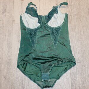 Custom Dyed Maidenform Flexees Bodybriefer 1456 Size 38C